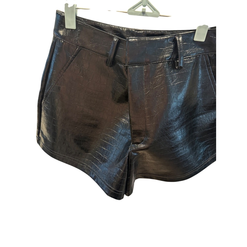 Noli Womens Black Croc Embossed Faux Leather Shorts Vegan Size 4 High Shine